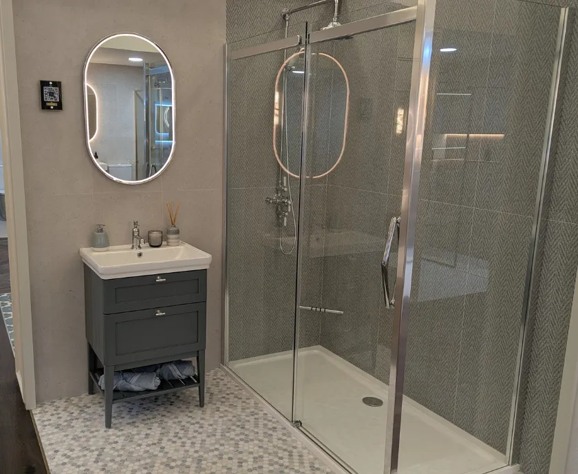 Patterned Grey Walls & Mosaic Flooring